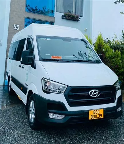 Private transfer from Ho Chi Minh City to Mui Ne