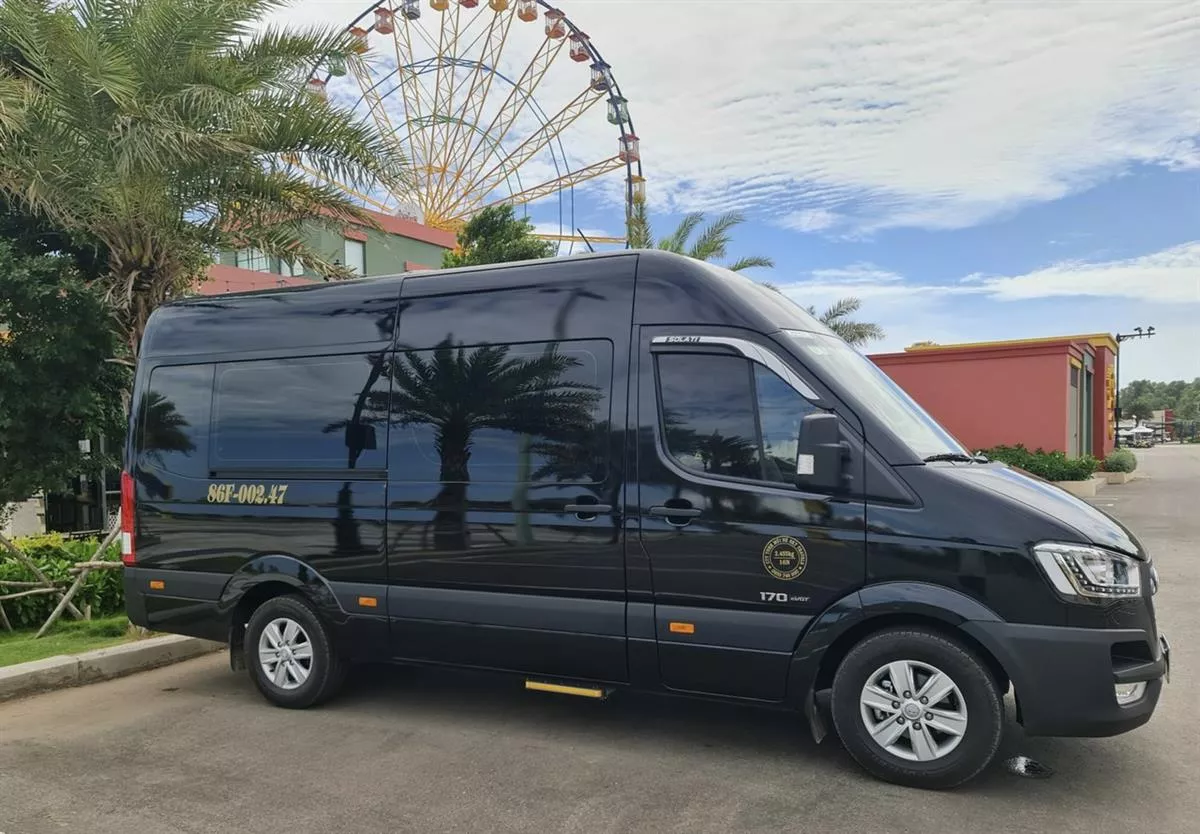 Private transfer:  Ho Chi Minh City <----> Mui Ne