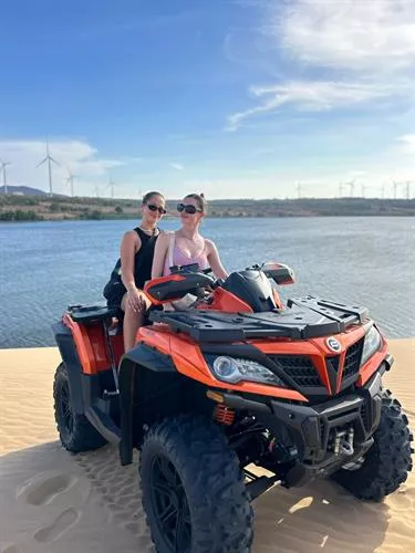 Sunrise or Sunset Private Jeep Tour of Sand Dunes Mui Ne